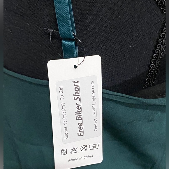 NEW Workout Exercise Dress attached Shorts, built in Bodysuit Women’s Large…NWT - Picture 6 of 16